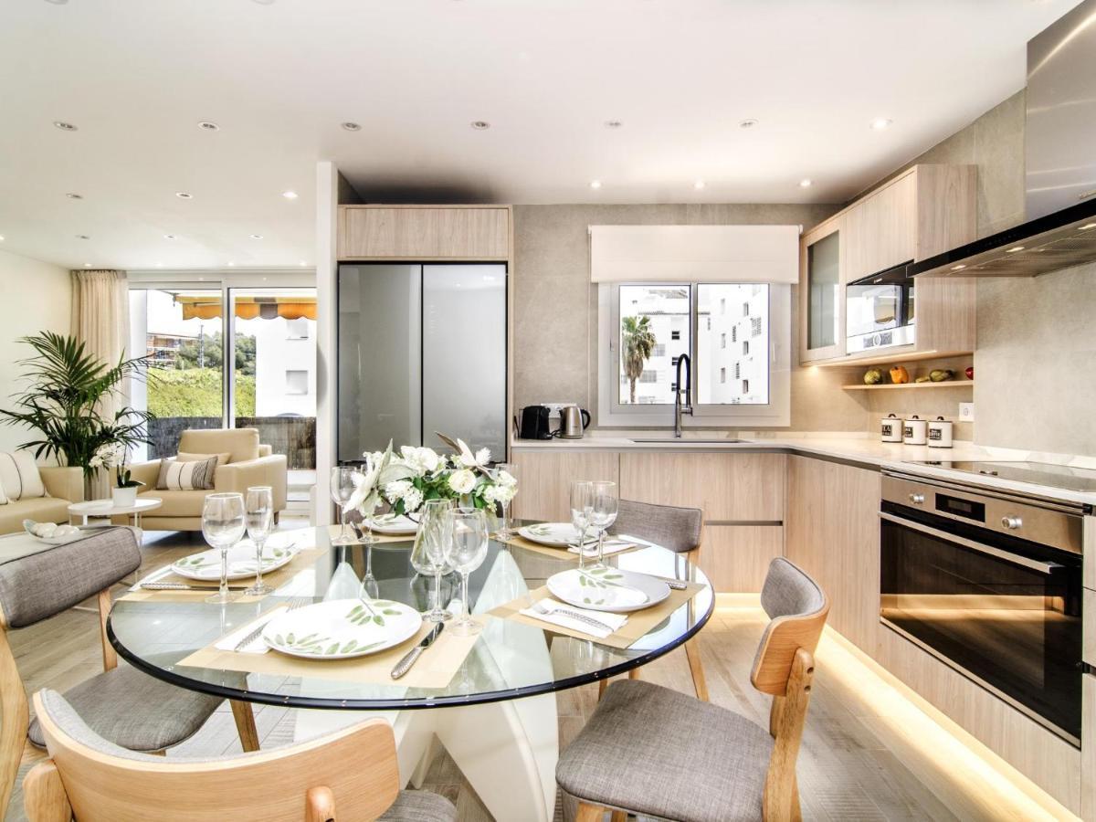 Sitges Spaces Oasis Suites- 4 Bedroom, 4 Ensuite Bathrooms, Terrace, Pool, Sitges Centre Ngoại thất bức ảnh