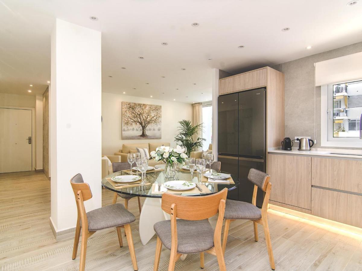 Sitges Spaces Oasis Suites- 4 Bedroom, 4 Ensuite Bathrooms, Terrace, Pool, Sitges Centre Ngoại thất bức ảnh