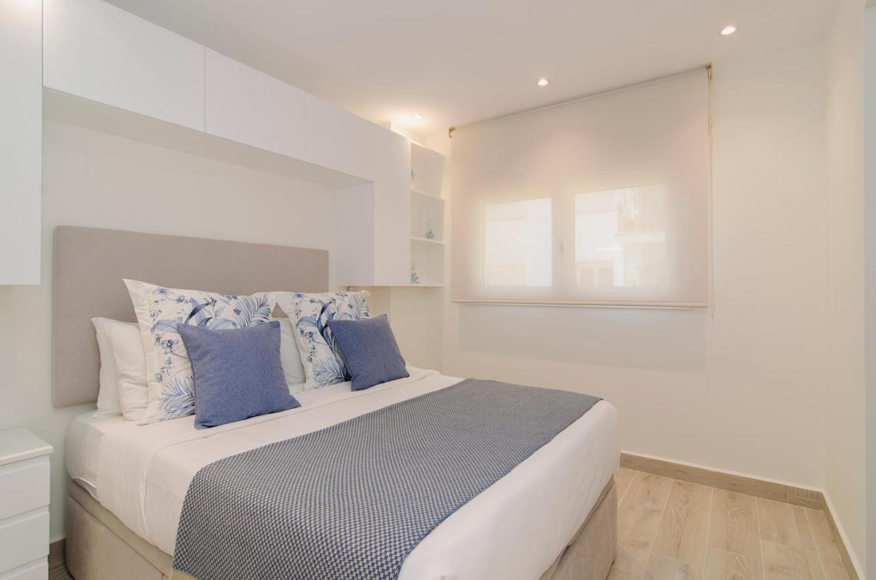 Sitges Spaces Oasis Suites- 4 Bedroom, 4 Ensuite Bathrooms, Terrace, Pool, Sitges Centre Ngoại thất bức ảnh