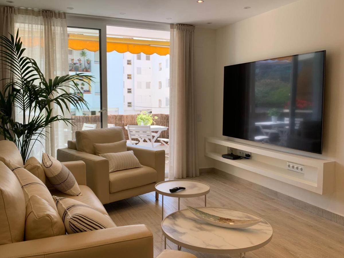 Sitges Spaces Oasis Suites- 4 Bedroom, 4 Ensuite Bathrooms, Terrace, Pool, Sitges Centre Ngoại thất bức ảnh